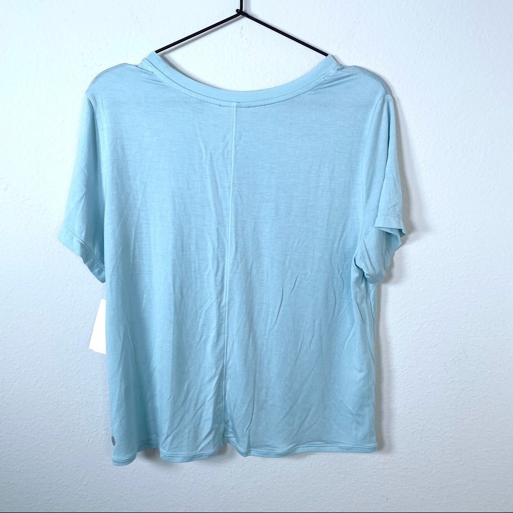Zella Blue Short Sleeve Twist Front Top Sz Large - Picture 2 of 13